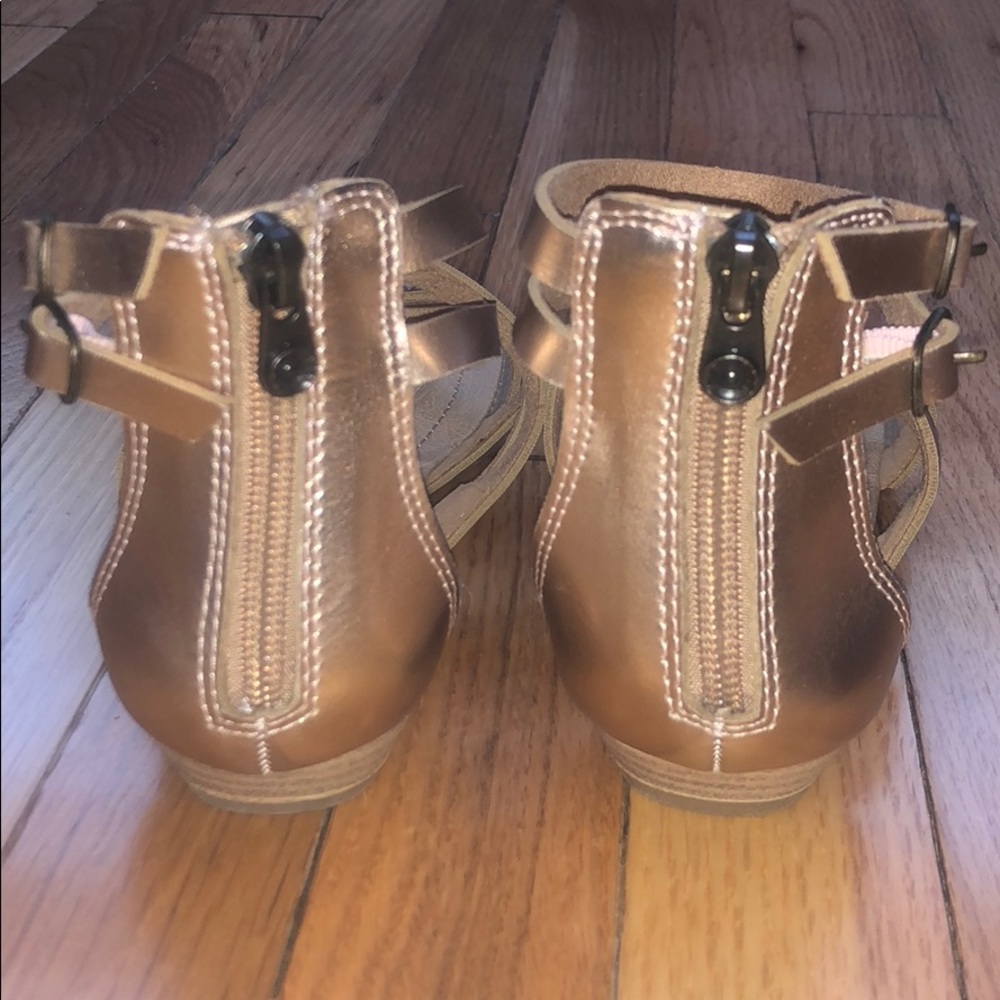 Sandals - Picture 3 of 5